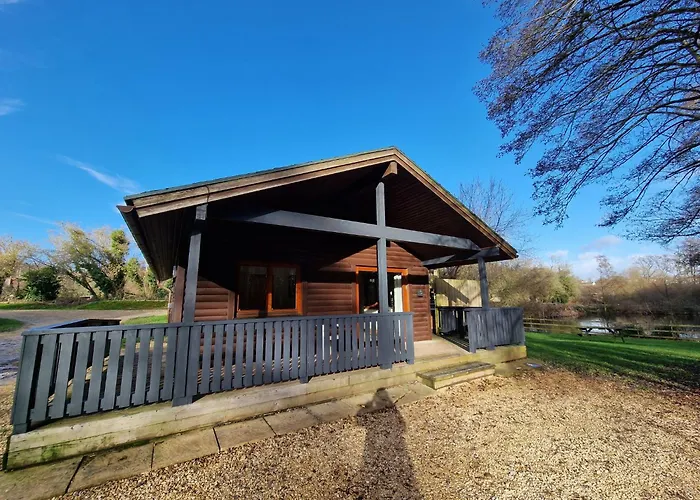 Kingfisher Lodge-Huntersmoon -Warminster-Longleat-Bath