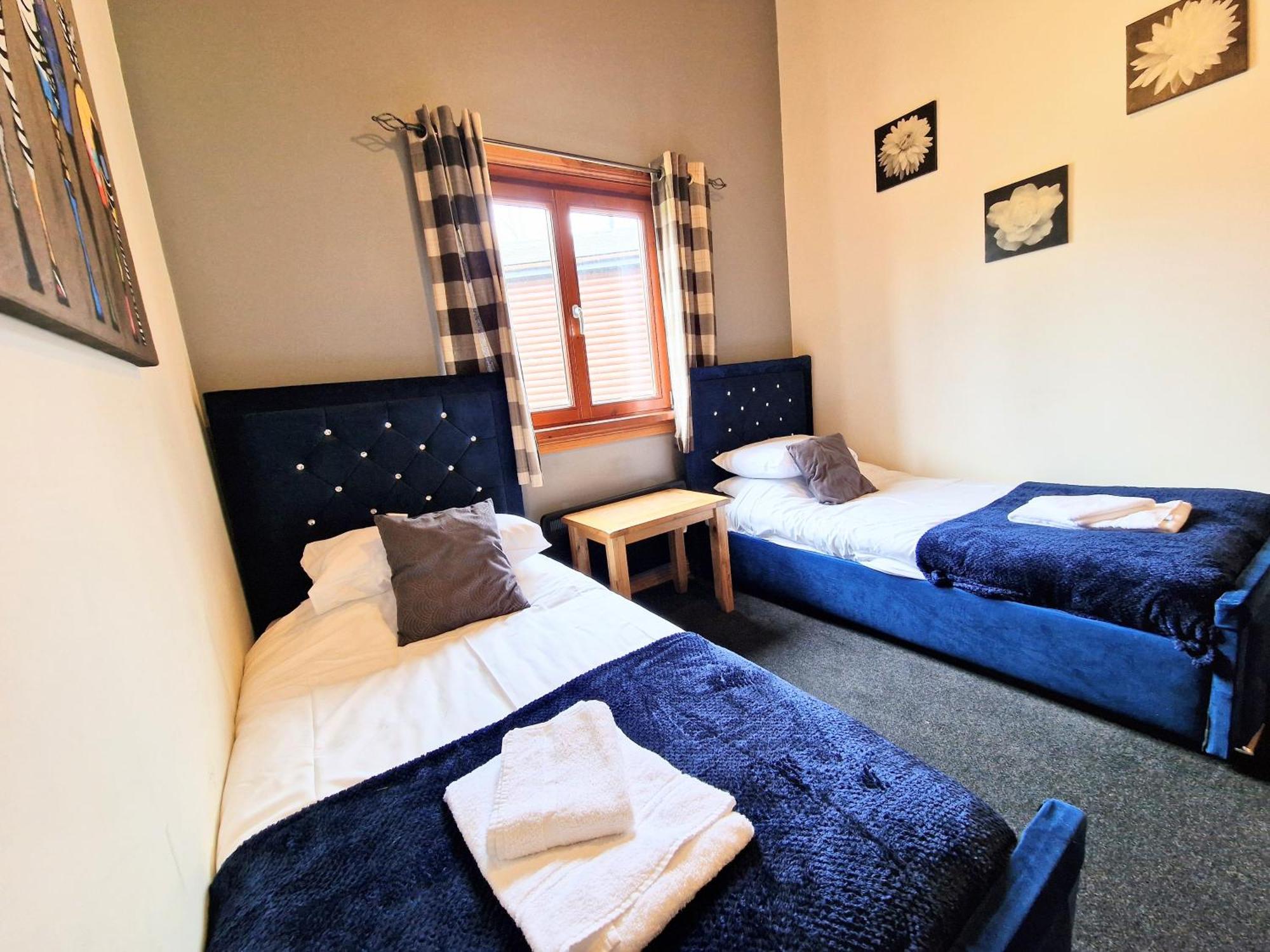 Holiday home Kingfisher Lodge-huntersmoon -warminster-longleat-bath *